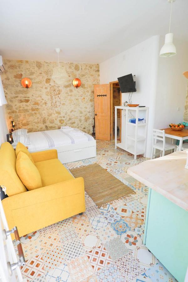 Ravi Boutique Home - 1 Minute Walk From Beach Kalyves Exteriér fotografie