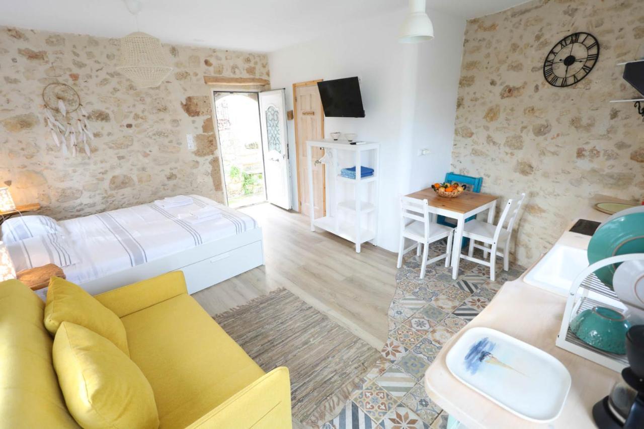 Ravi Boutique Home - 1 Minute Walk From Beach Kalyves Exteriér fotografie