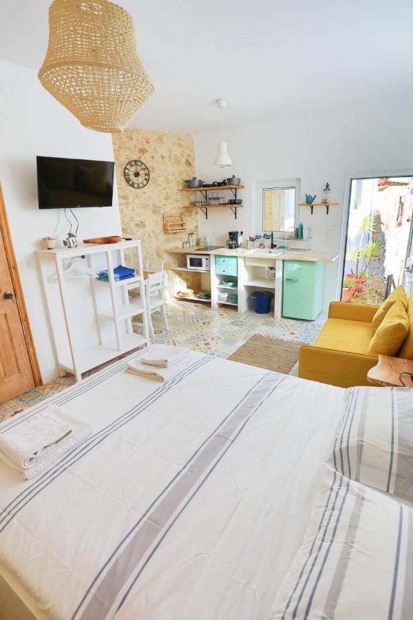 Ravi Boutique Home - 1 Minute Walk From Beach Kalyves Exteriér fotografie