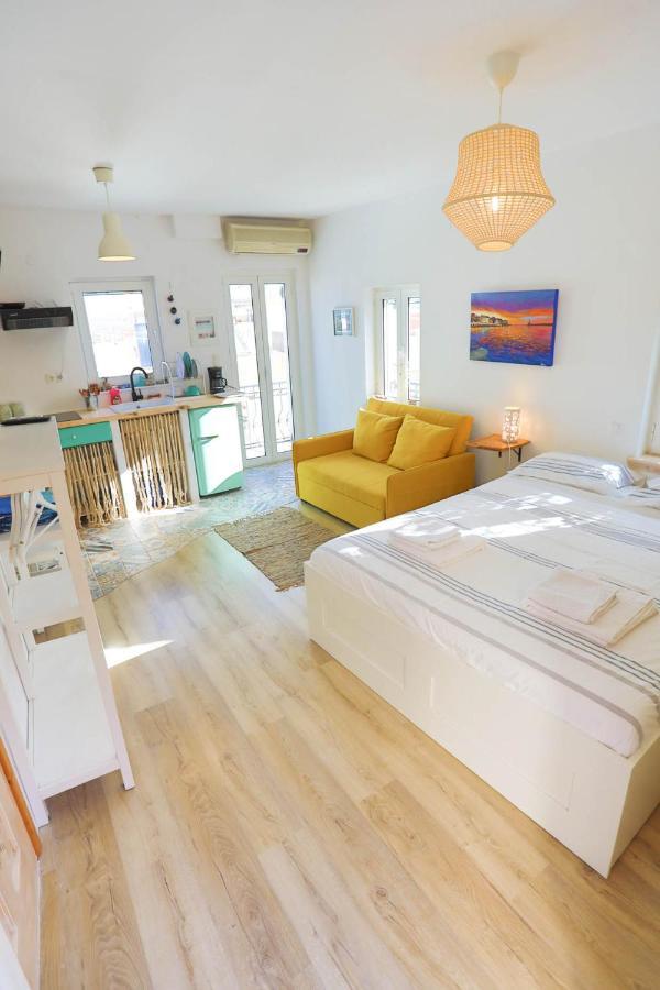 Ravi Boutique Home - 1 Minute Walk From Beach Kalyves Exteriér fotografie