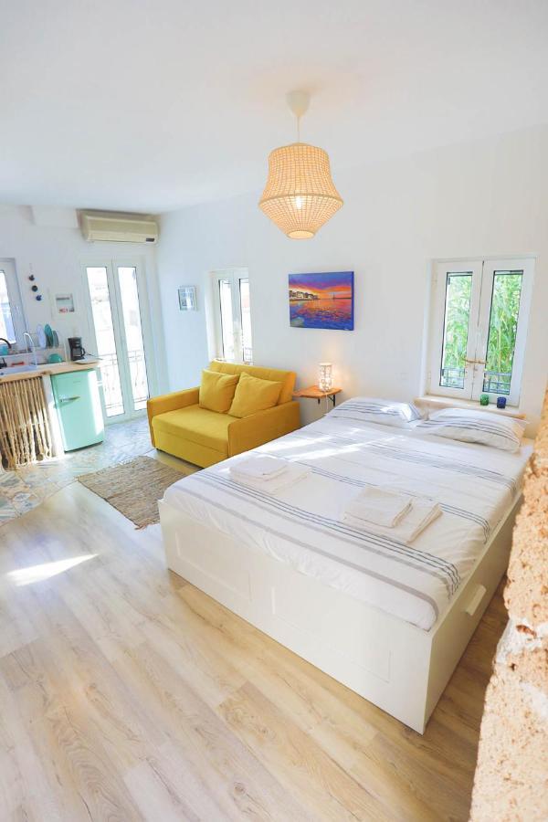 Ravi Boutique Home - 1 Minute Walk From Beach Kalyves Exteriér fotografie