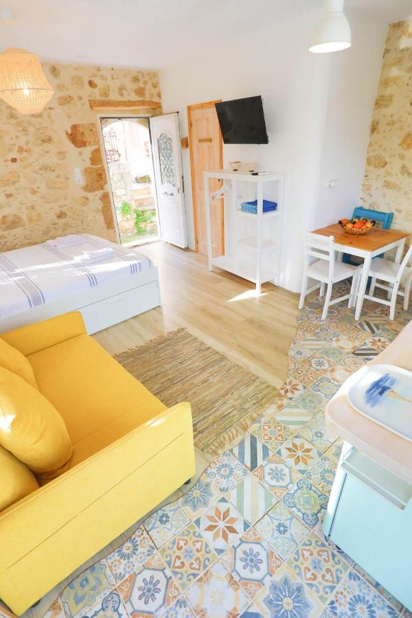 Ravi Boutique Home - 1 Minute Walk From Beach Kalyves Exteriér fotografie