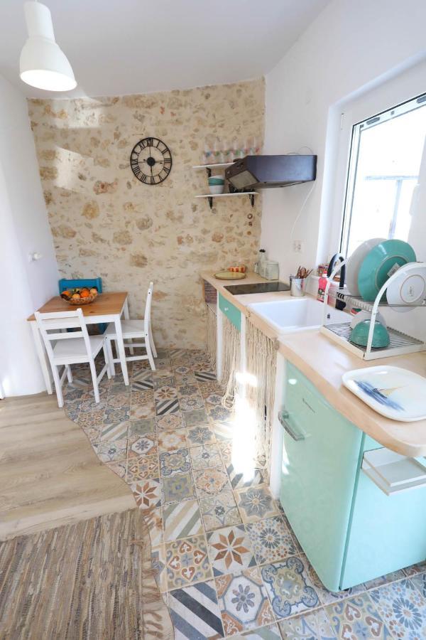 Ravi Boutique Home - 1 Minute Walk From Beach Kalyves Exteriér fotografie