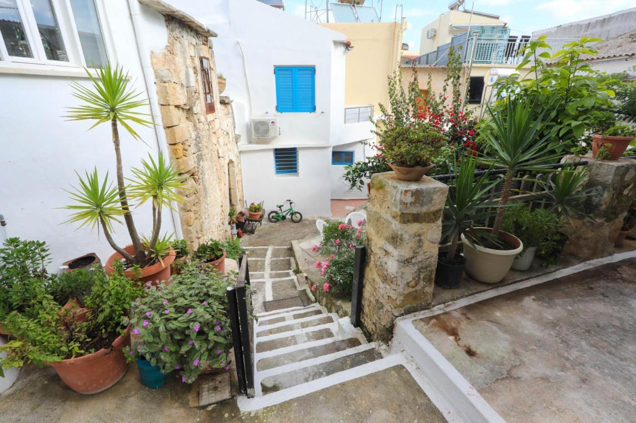 Ravi Boutique Home - 1 Minute Walk From Beach Kalyves Exteriér fotografie