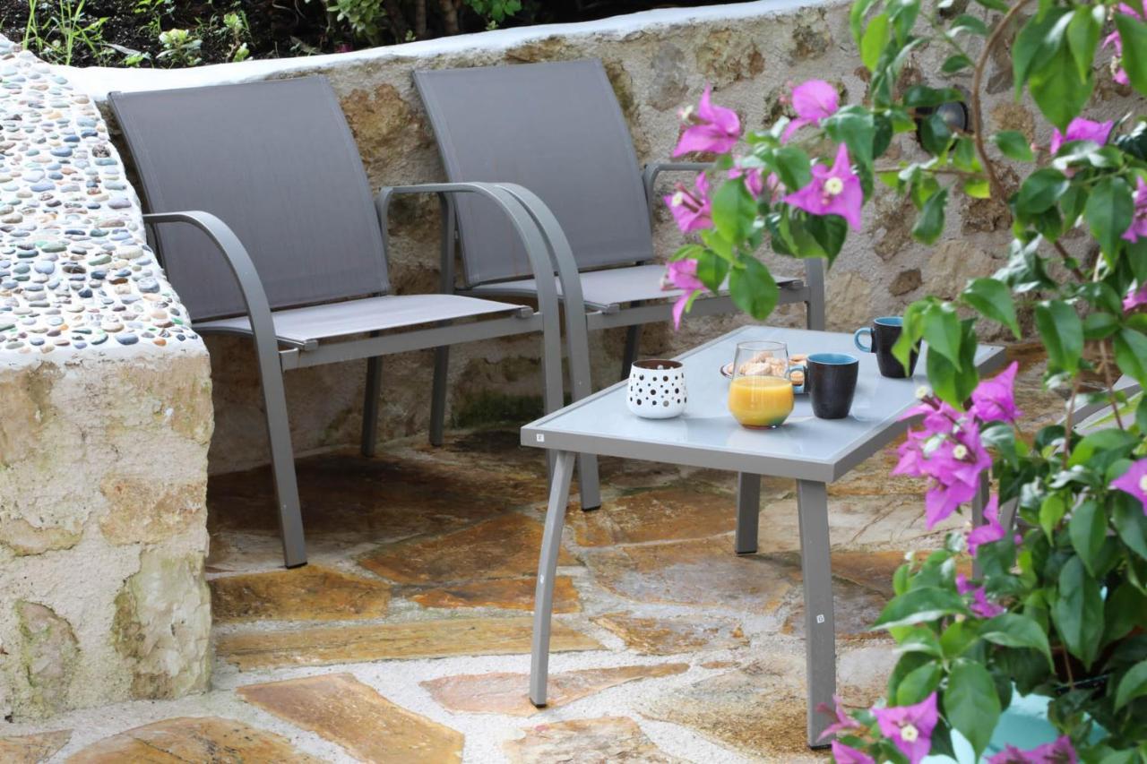Ravi Boutique Home - 1 Minute Walk From Beach Kalyves Exteriér fotografie
