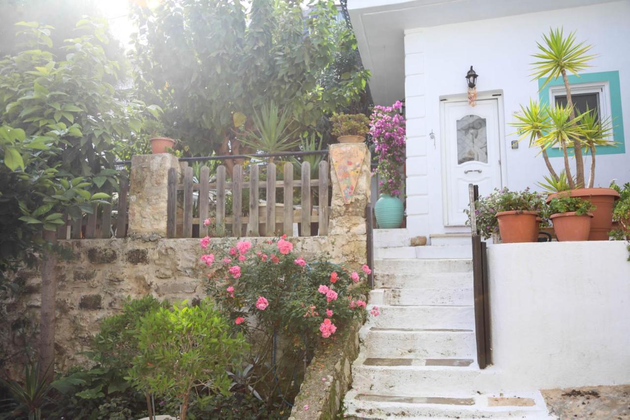 Ravi Boutique Home - 1 Minute Walk From Beach Kalyves Exteriér fotografie